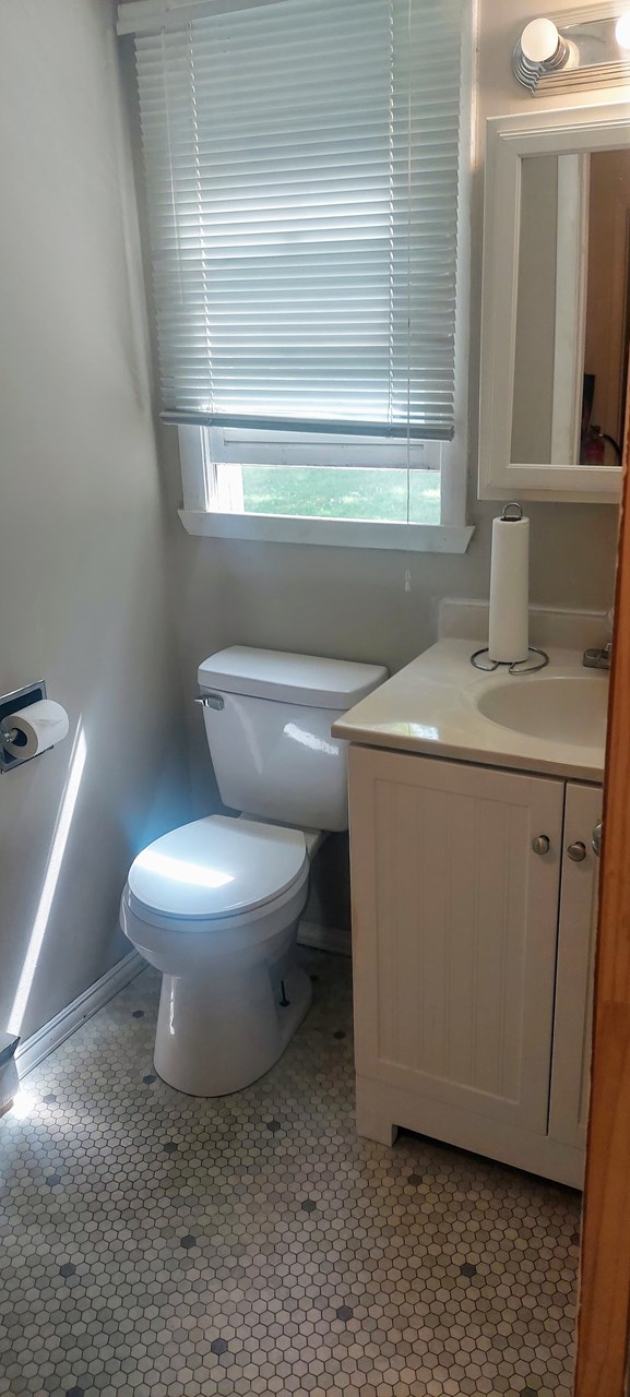 unit 2 1/2 bath